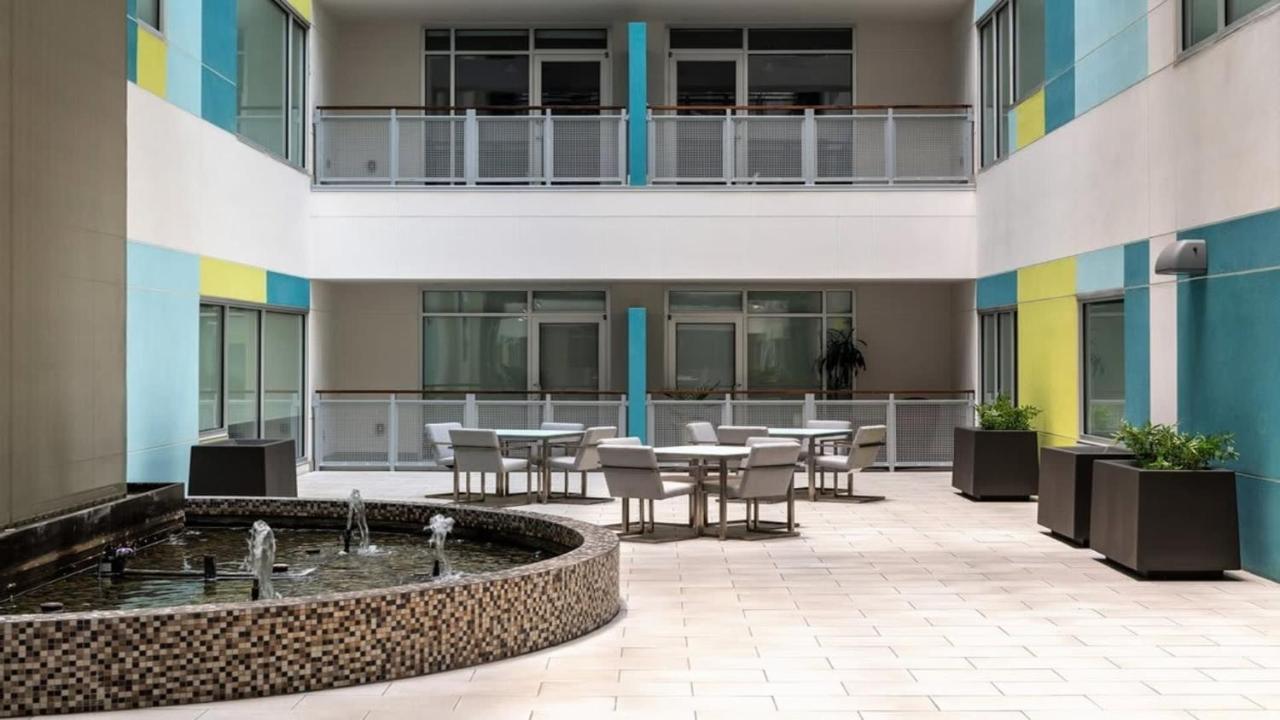 Downtown Dallas Cozysuites With Gym #9 المظهر الخارجي الصورة